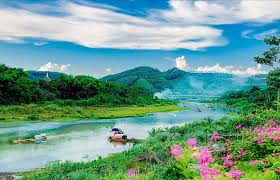 Taxi từ Hà Nội đi biển Xuân Thành trên cao tốc