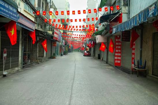 Tìm xe từ Cửa Nam lên sân bay Nội Bài | Taxi Nội Bài 686