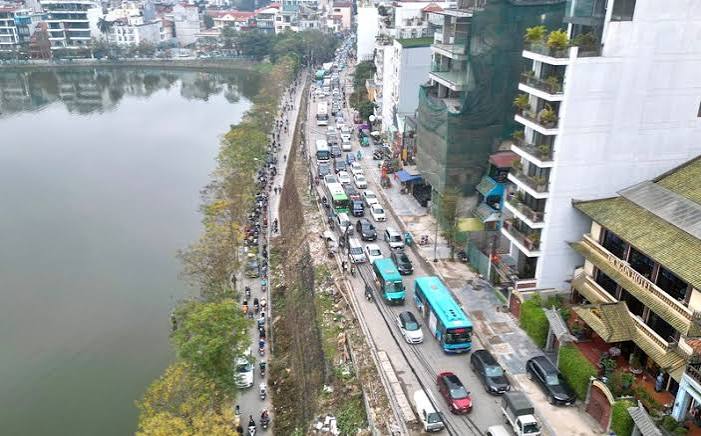 Tìm xe từ Hàng Chiếu lên sân bay Nội Bài | Taxi Nội Bài 686
